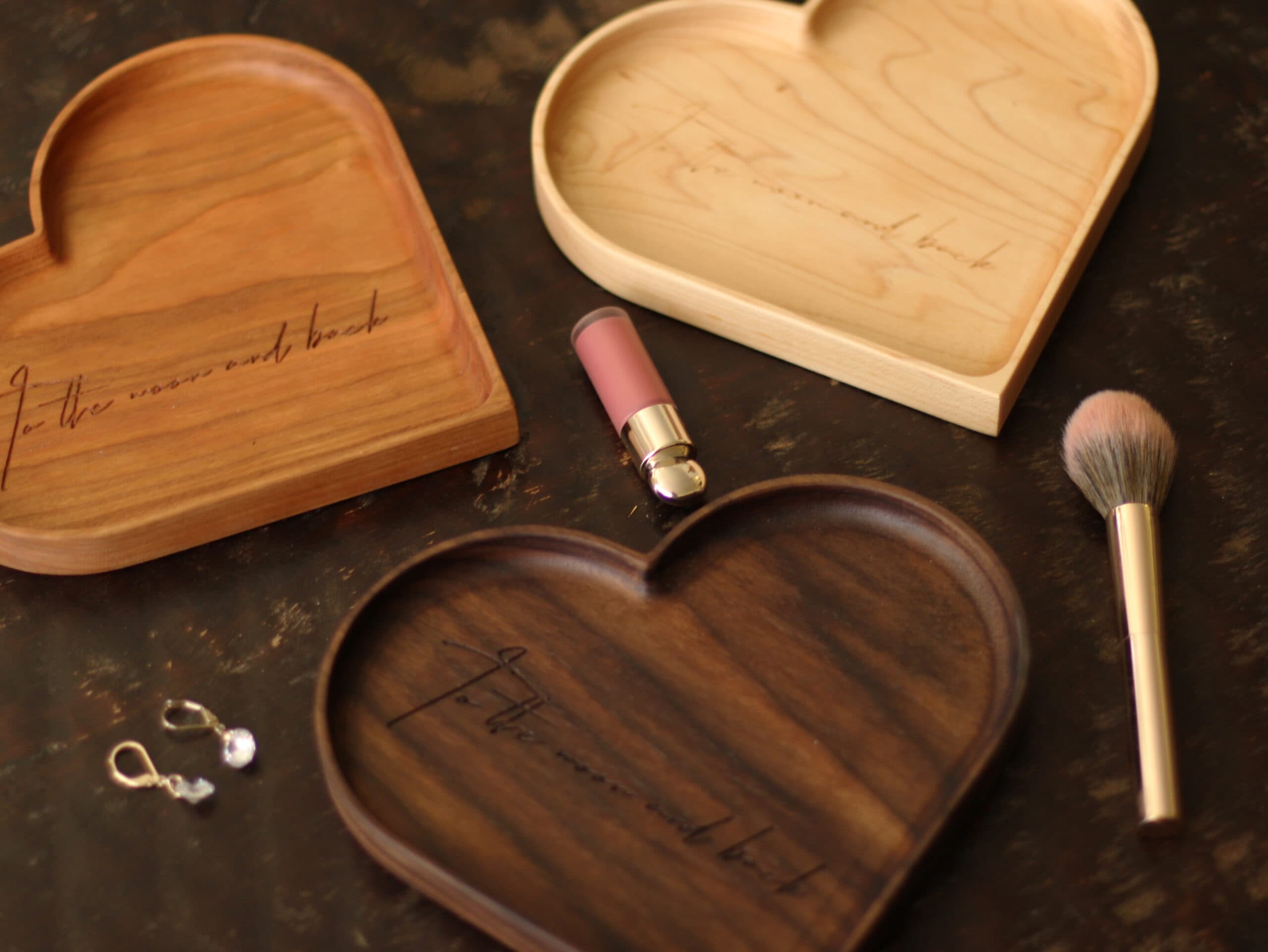 heart-wooden-valet-tray